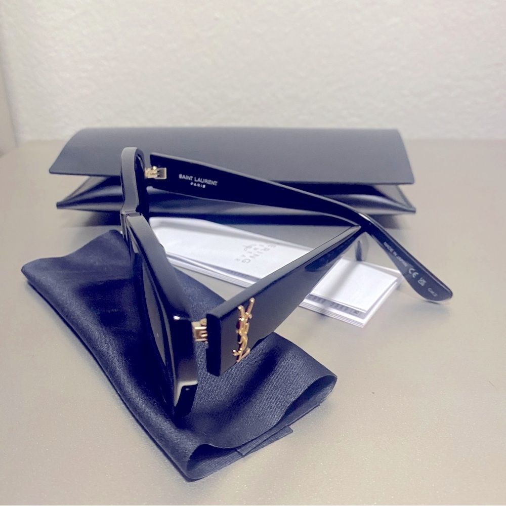 NEW SAINT LAURENT YSL SL M8/FN 001 Sunglasses in Black With YSL Logo in Gold - Picture 12 of 16